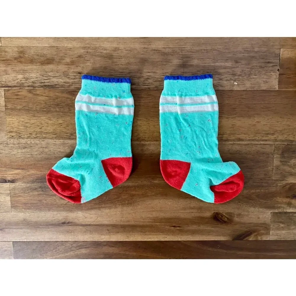 NIB Wildflowers Daydream Believer Green Red Blue Freedom Gym Knit Socks XS